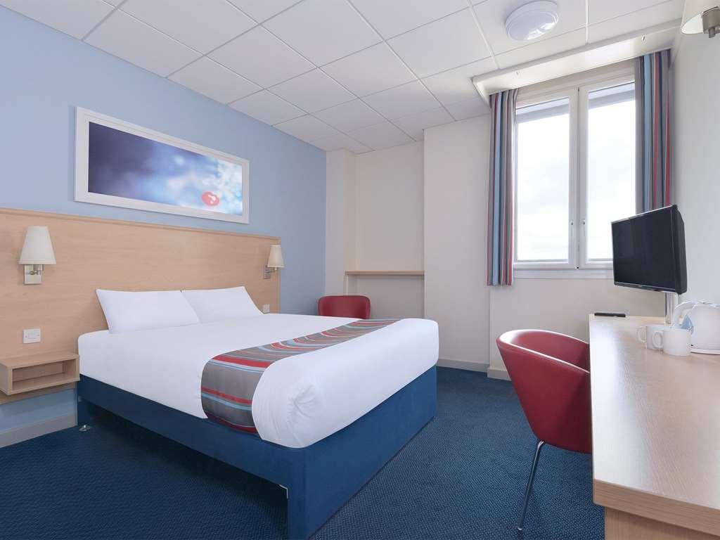 Travelodge Birmingham Central Broadway Plaza Quarto foto