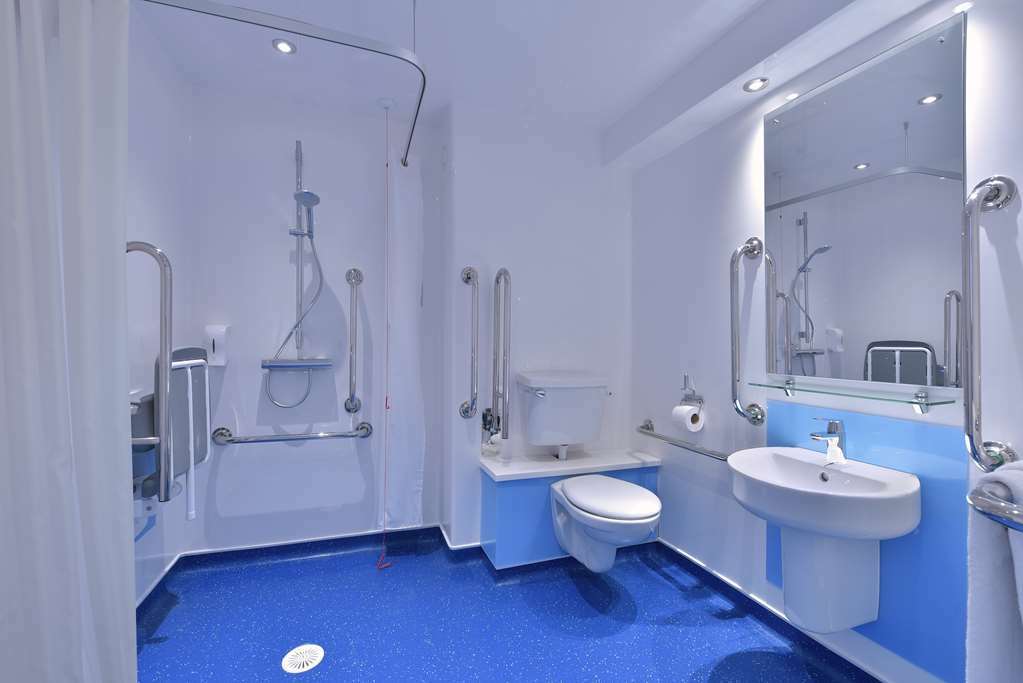 Travelodge Birmingham Central Broadway Plaza Quarto foto